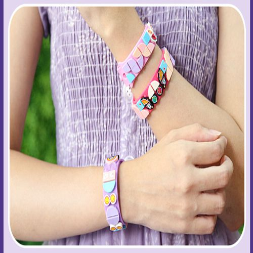 Christmas Hot sell🔥Kid's Educational toy-DIY Building Block Bracelet Jewelry Cartoon Bracelet Tide Silicone Wristband