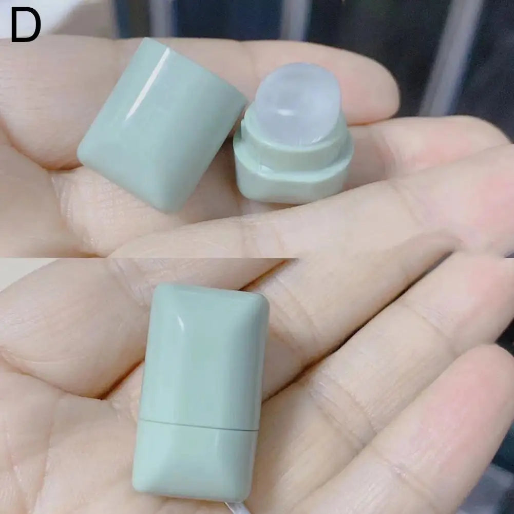 Portable Cartoon Mini Silicone Lip Brush Cute Bear Angled Concealer Brushes Lip Balm Lip Gloss Concealer Make Up Brushes