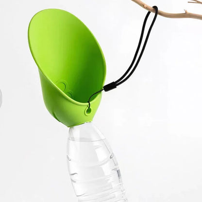 Universal Dog Cat Drinking Bowl Outdoor Feeding Water Portable Drinking Cup Pet Foldable Water Dispenser Interchangeable Bottle
