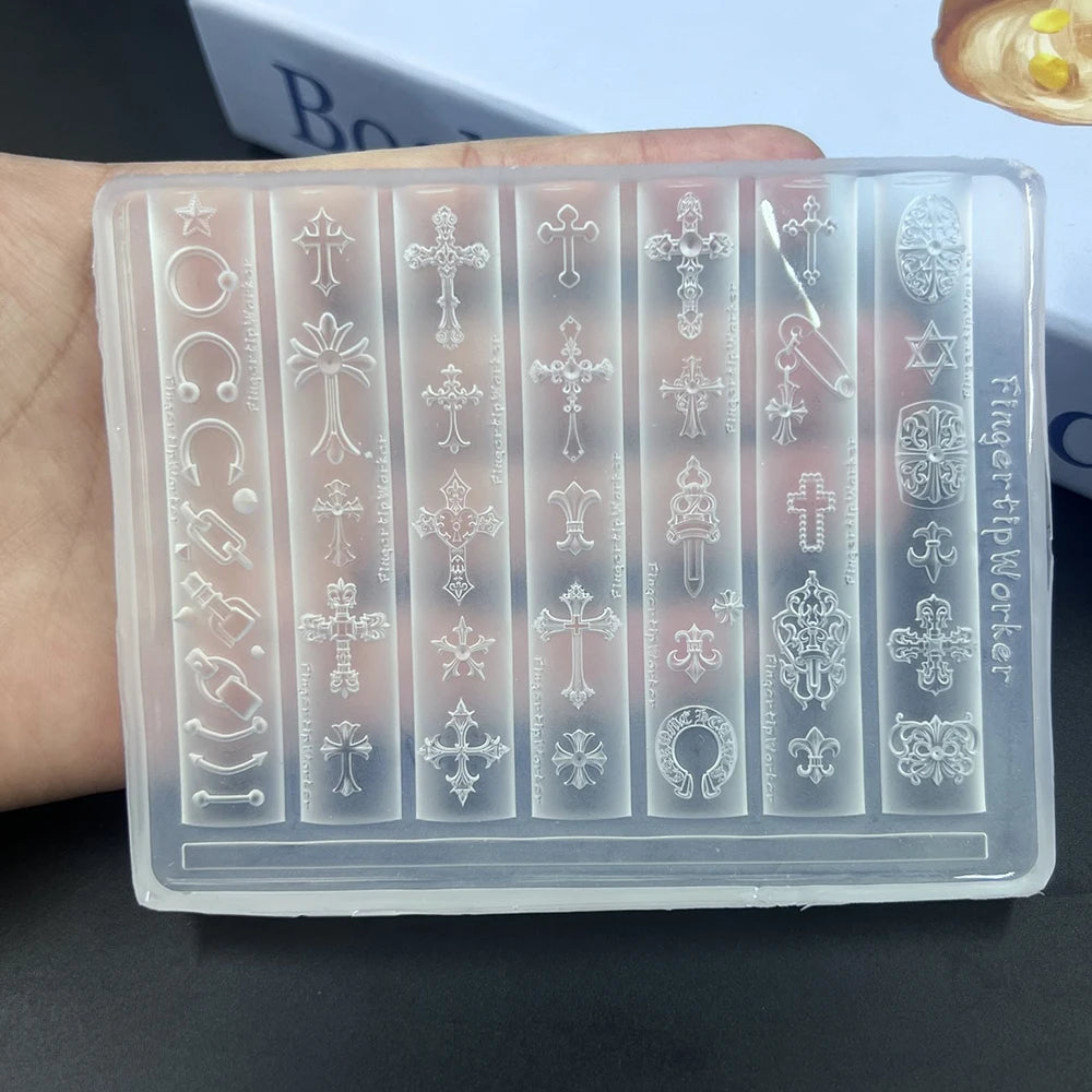 3D Gothic Rivet Nail Art Mold Transparent Silicone DIY Punk Letter Relief Carving Decor 11.5*9cm Manicure Tool Nail Charms Mold